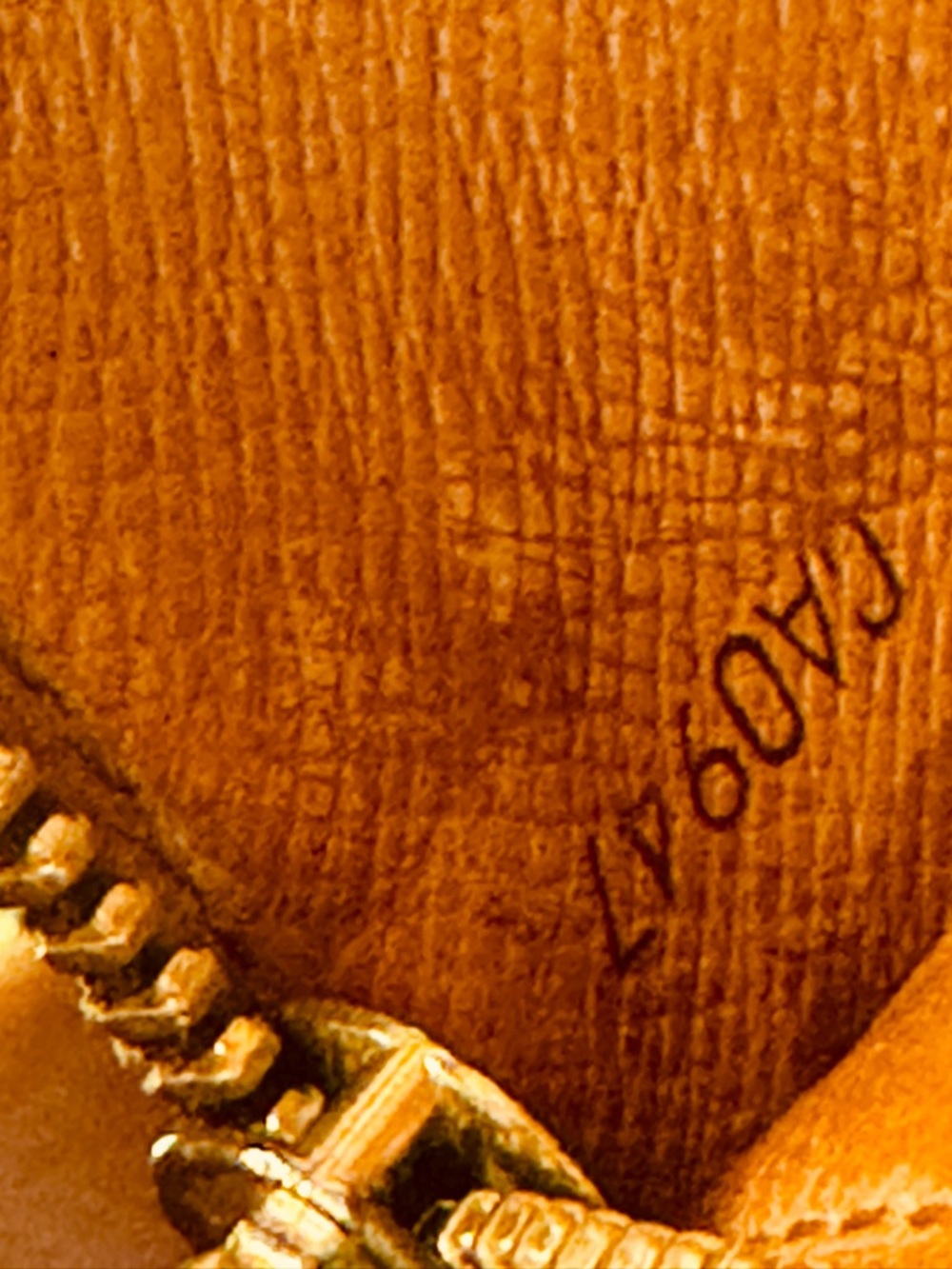 Louis Vuitton Monogram Sarah long wallet - Picture 8 of 13